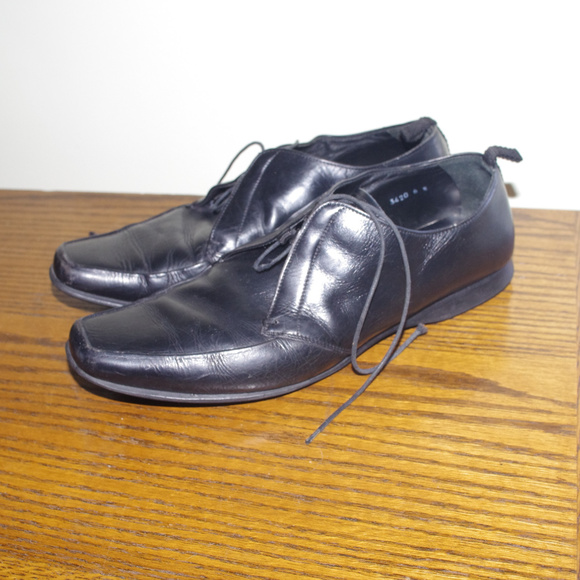 prada men's dress shoes black